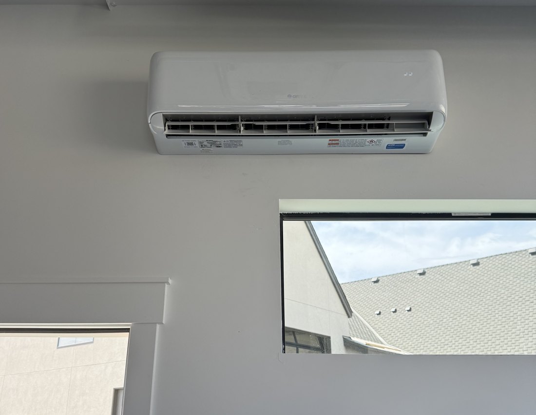 Gree wall-mounted mini-split indoor unit installed by S&K in an Eagle, Idaho garage